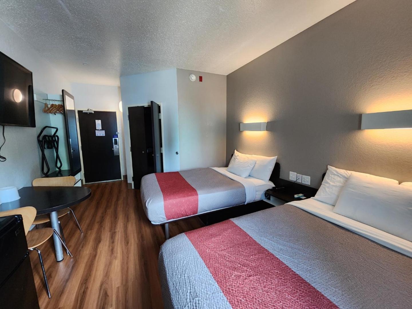6-biloxi, Ms - Biloxi