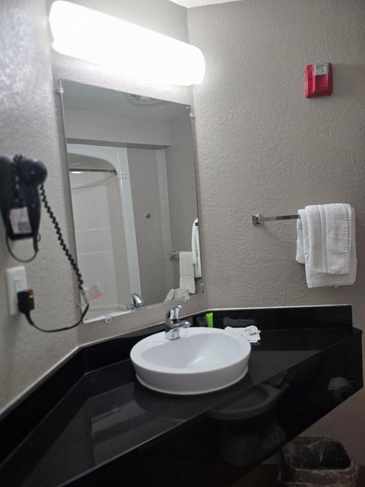 6-biloxi, Ms - Hotel 2*