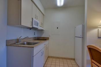 6-biloxi, Ms - Hotel