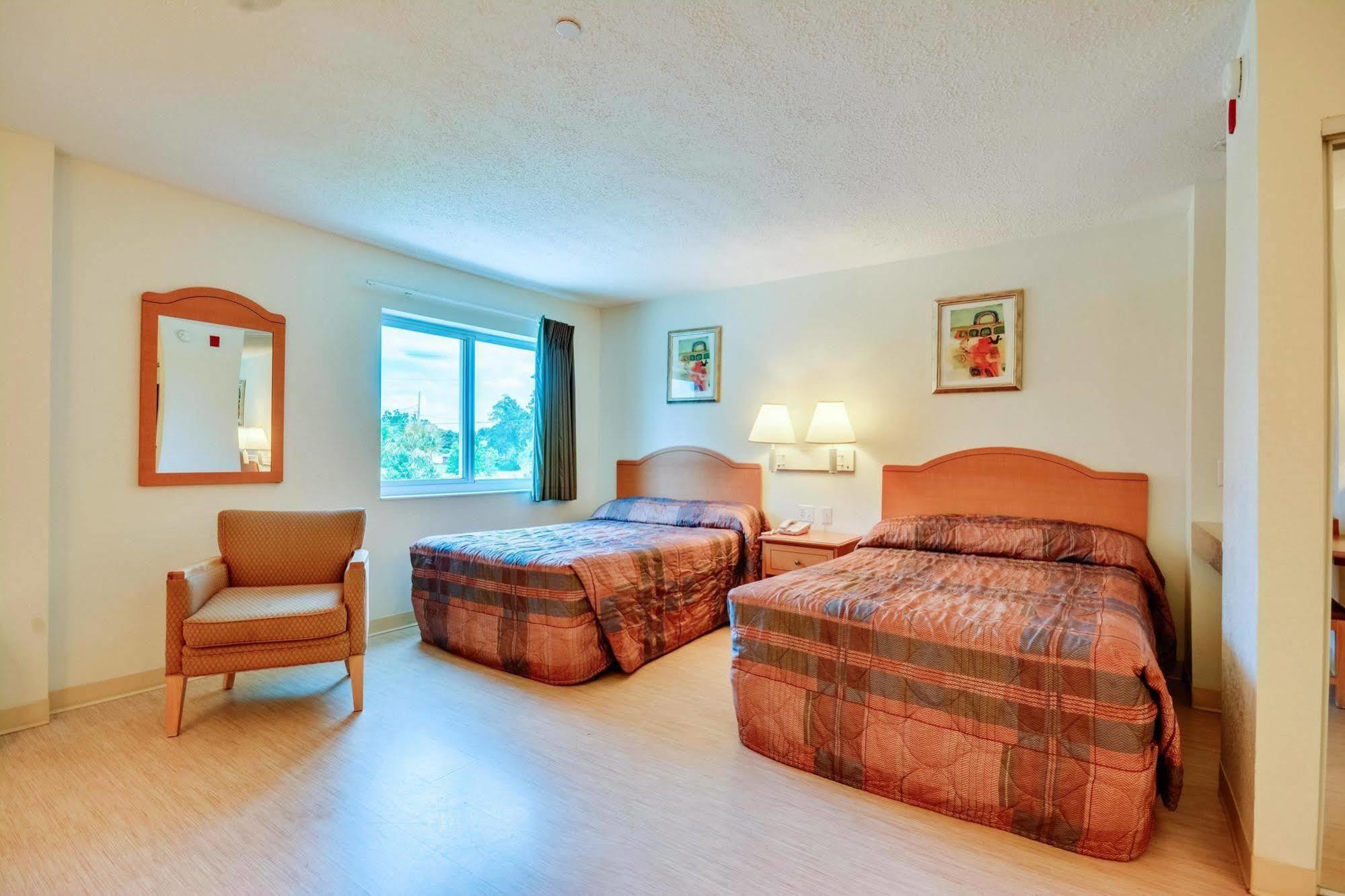 6-biloxi, Ms -